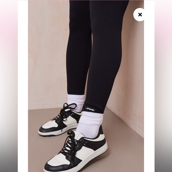 PLT PrettyLittle Thing 2 Piece Set - Picture 7 of 9